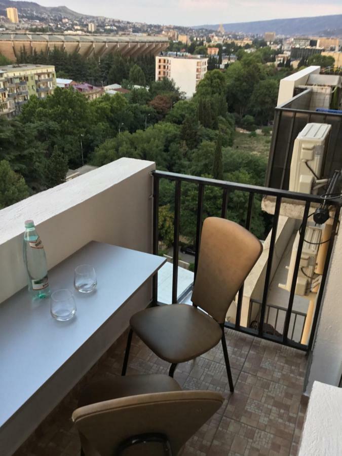 Welcome Генацвале))) Tiflis Dış mekan fotoğraf